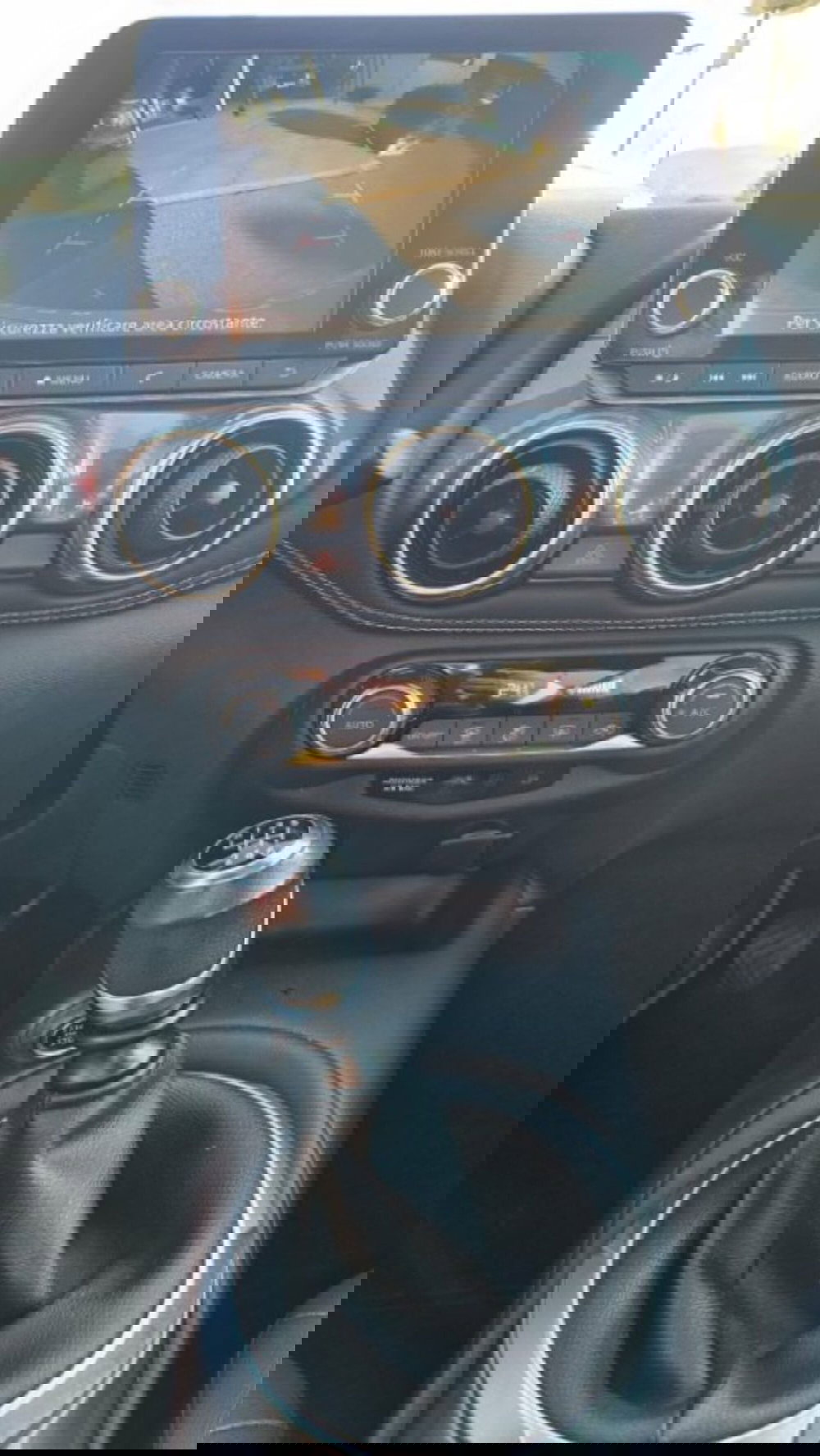 Nissan Juke usata a Lucca (10)