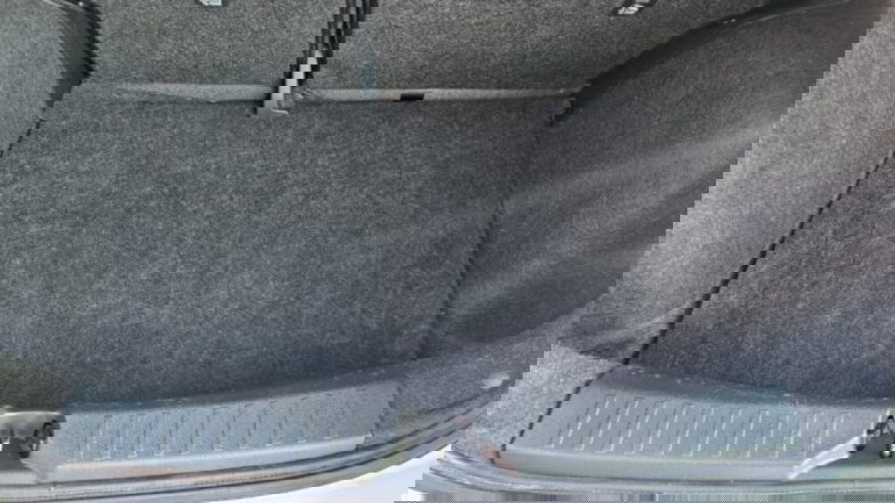 Nissan Micra usata a Lucca (9)