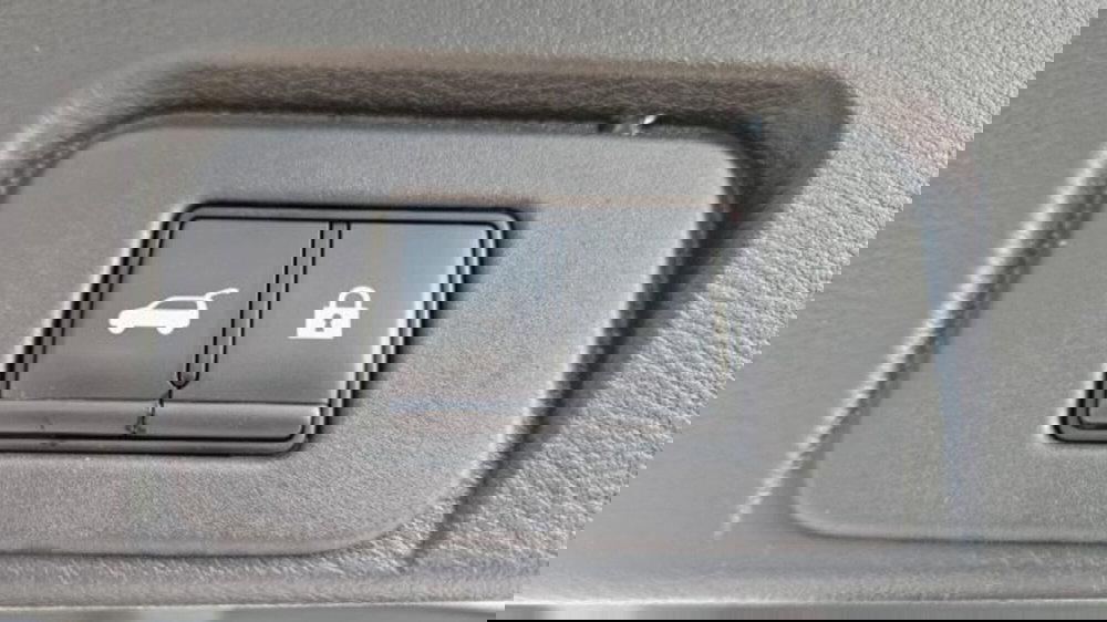 Nissan X-Trail usata a Lucca (13)