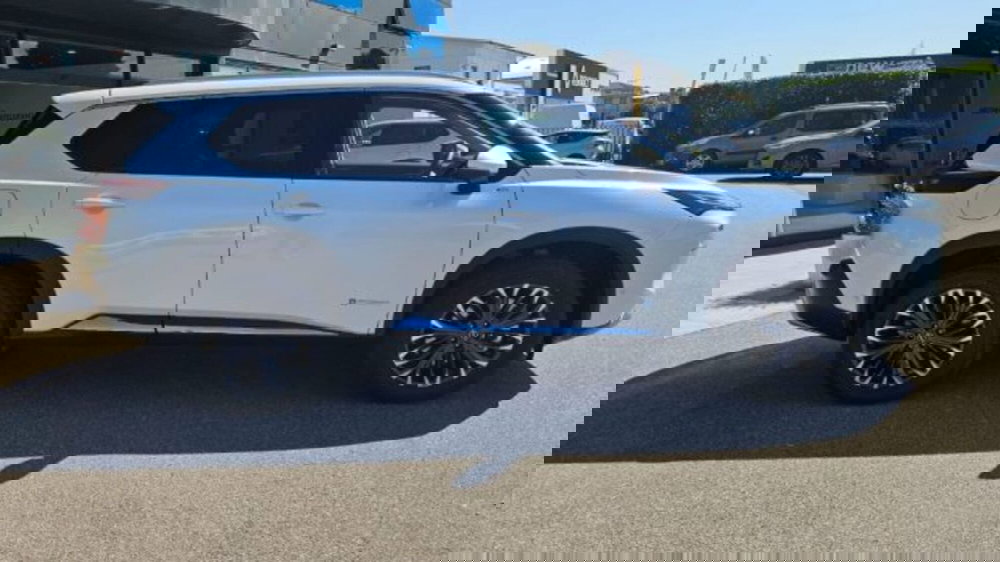 Nissan X-Trail nuova a Lucca (3)