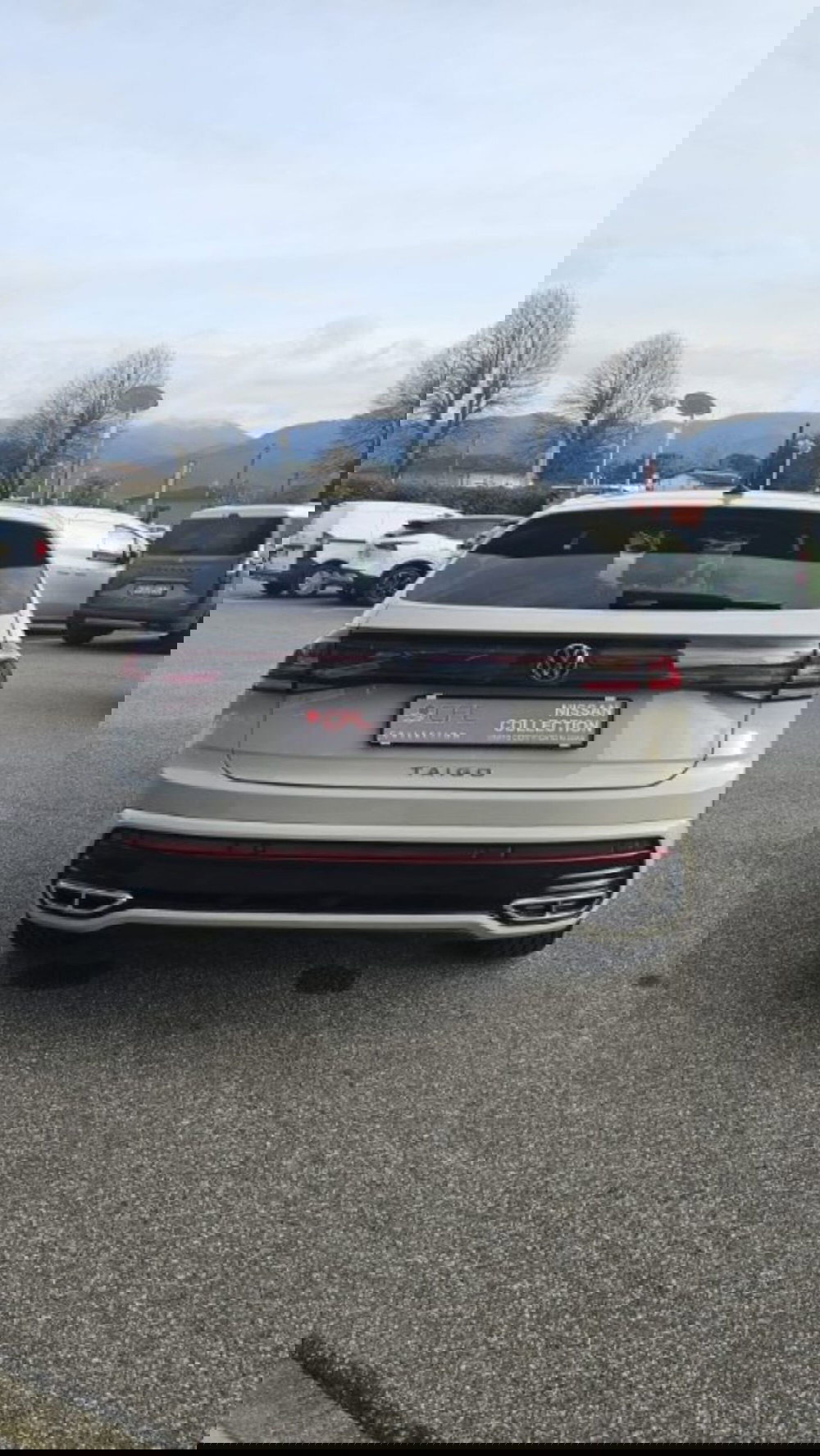 Volkswagen Taigo usata a Lucca (5)