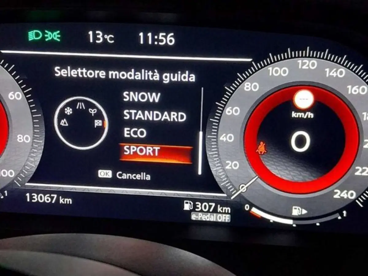 Nissan X-Trail usata a Firenze (19)