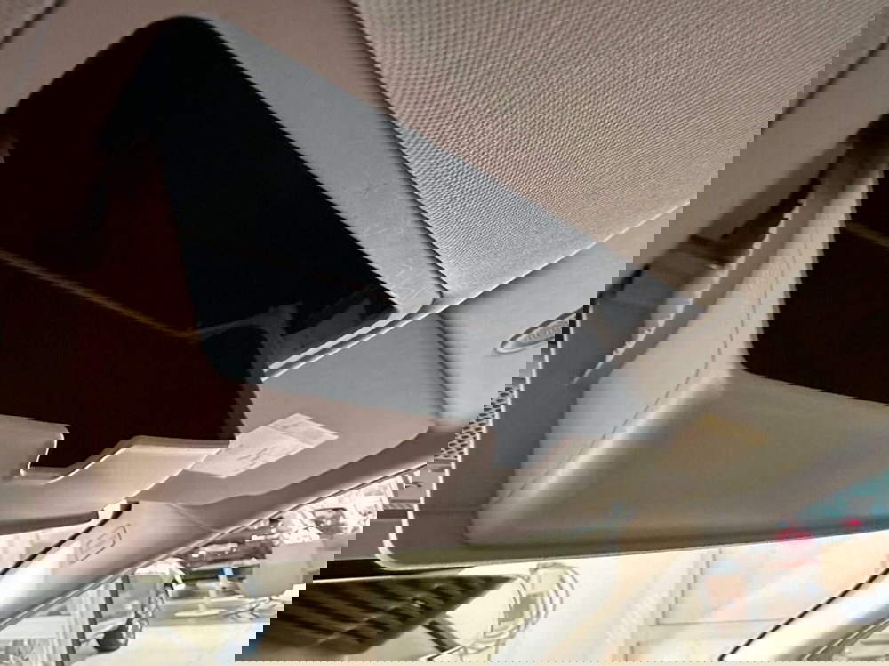 Land Rover Discovery Sport usata a Varese (15)