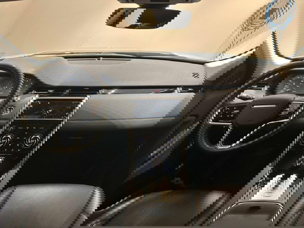 Land Rover Discovery Sport usata a Varese (4)