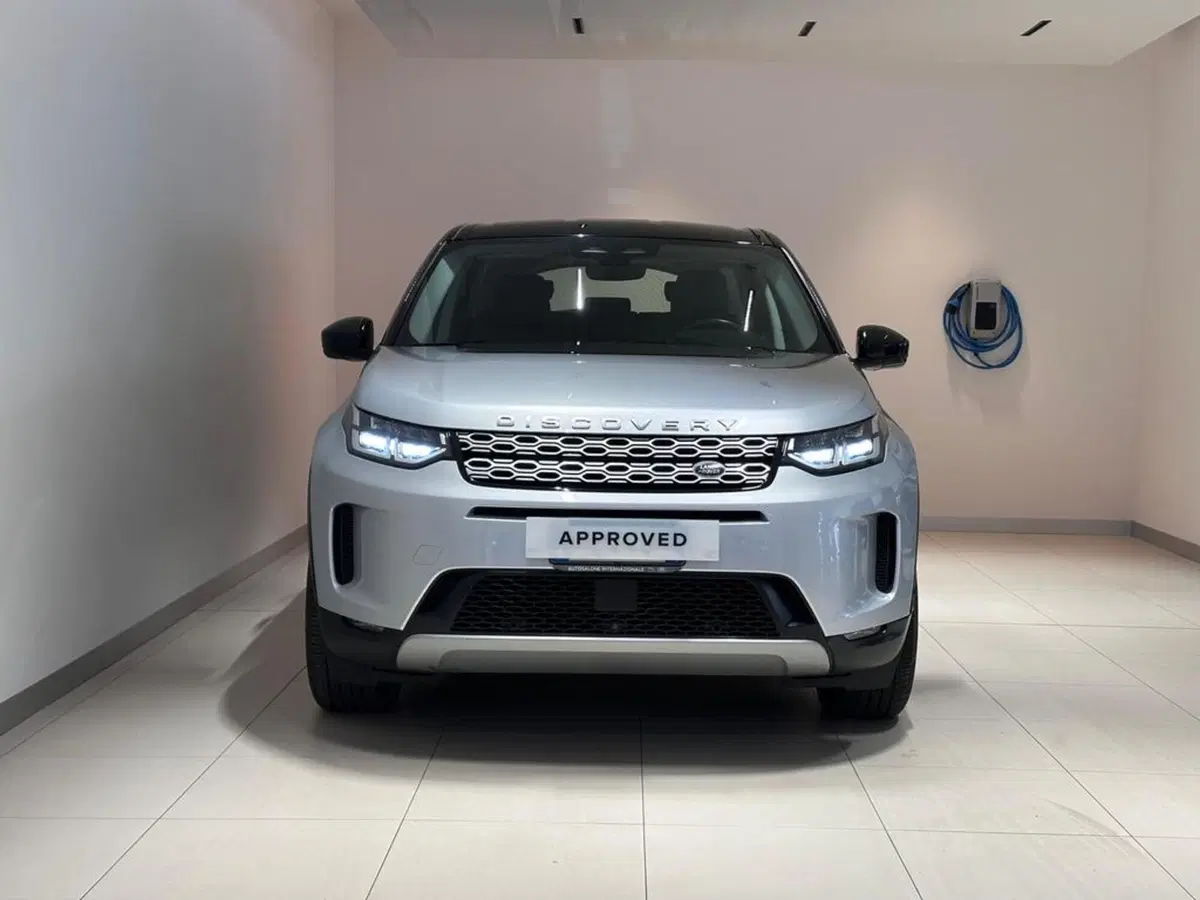 Land Rover Discovery Sport usata a Varese (7)