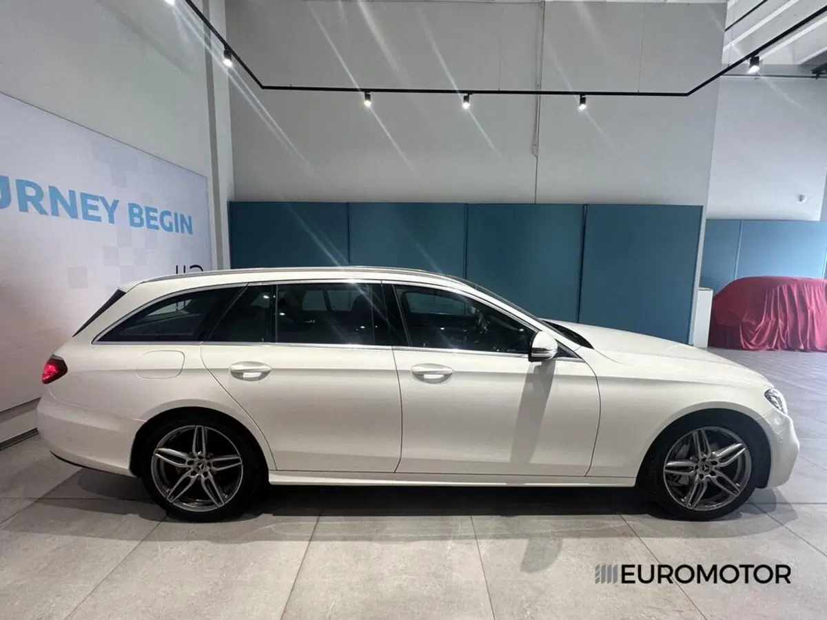 Mercedes-Benz Classe E Station Wagon usata a Bari (4)