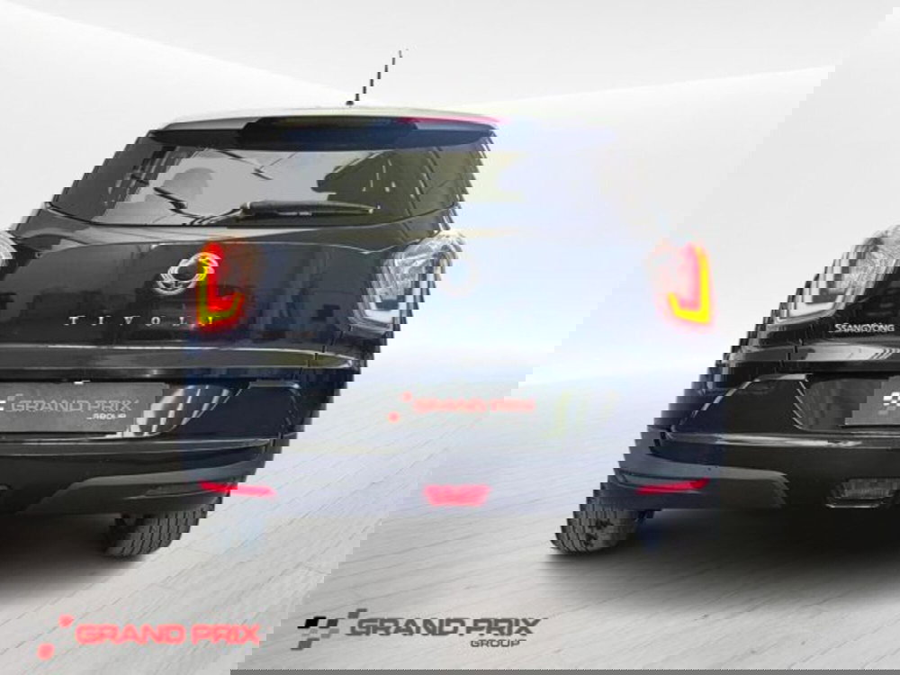 Ssangyong Tivoli usata a Bologna (5)