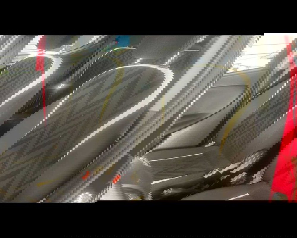 Lancia Ypsilon usata a Bologna (8)