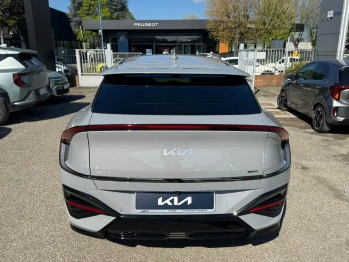Kia EV6 nuova a Bologna (5)