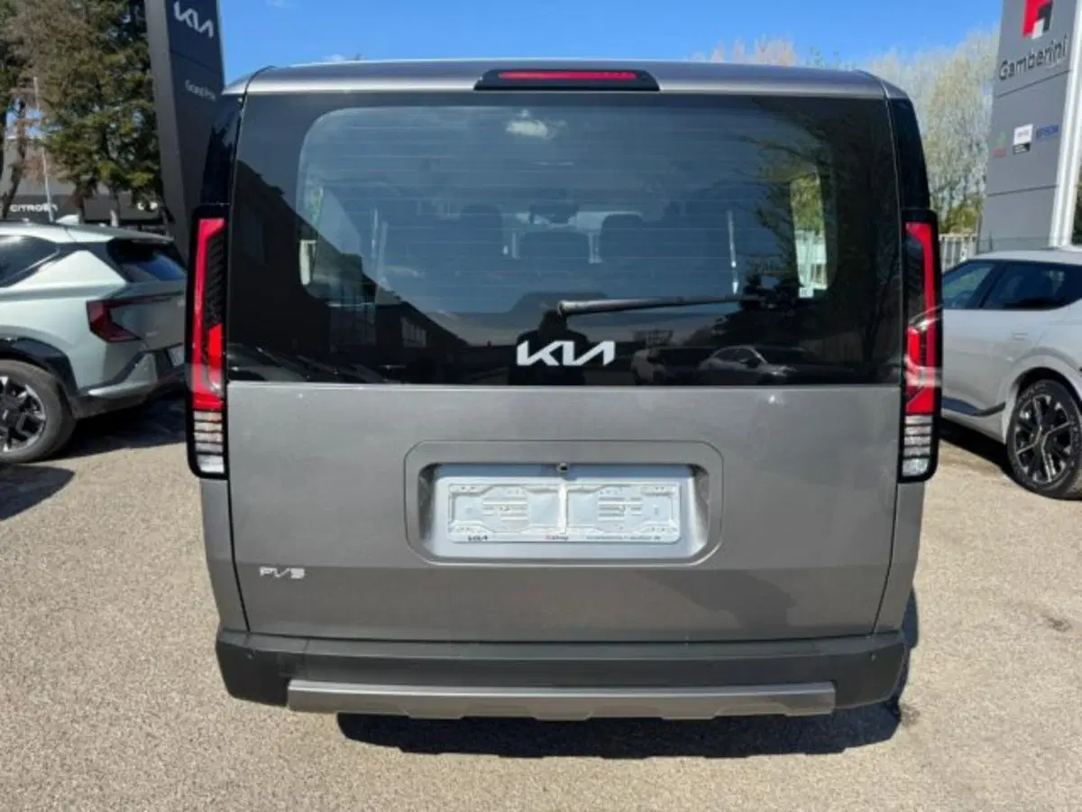 Kia PV5 nuova a Bologna (6)