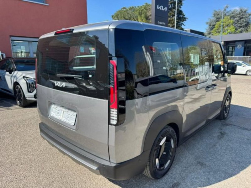 Kia PV5 nuova a Bologna (7)