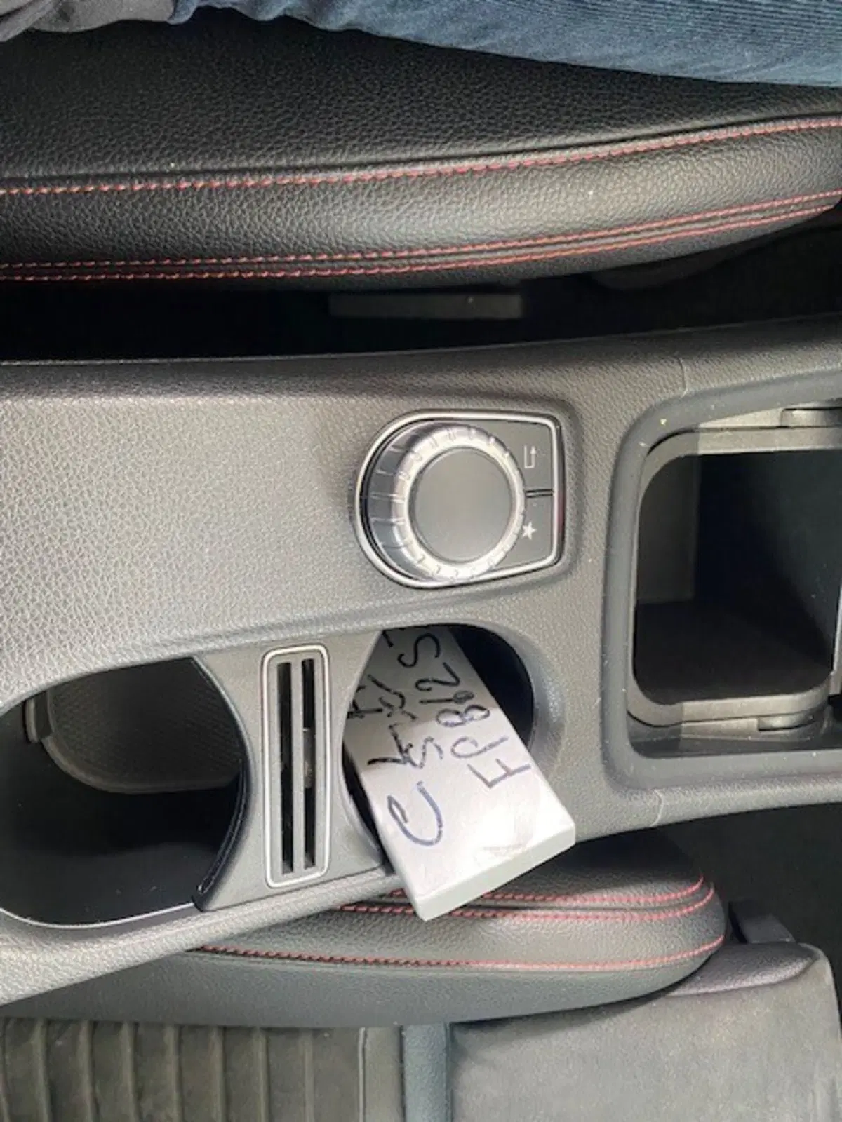 Mercedes-Benz CLA Shooting Brake usata a Catania (9)