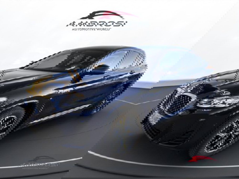 BMW X4 nuova a Perugia