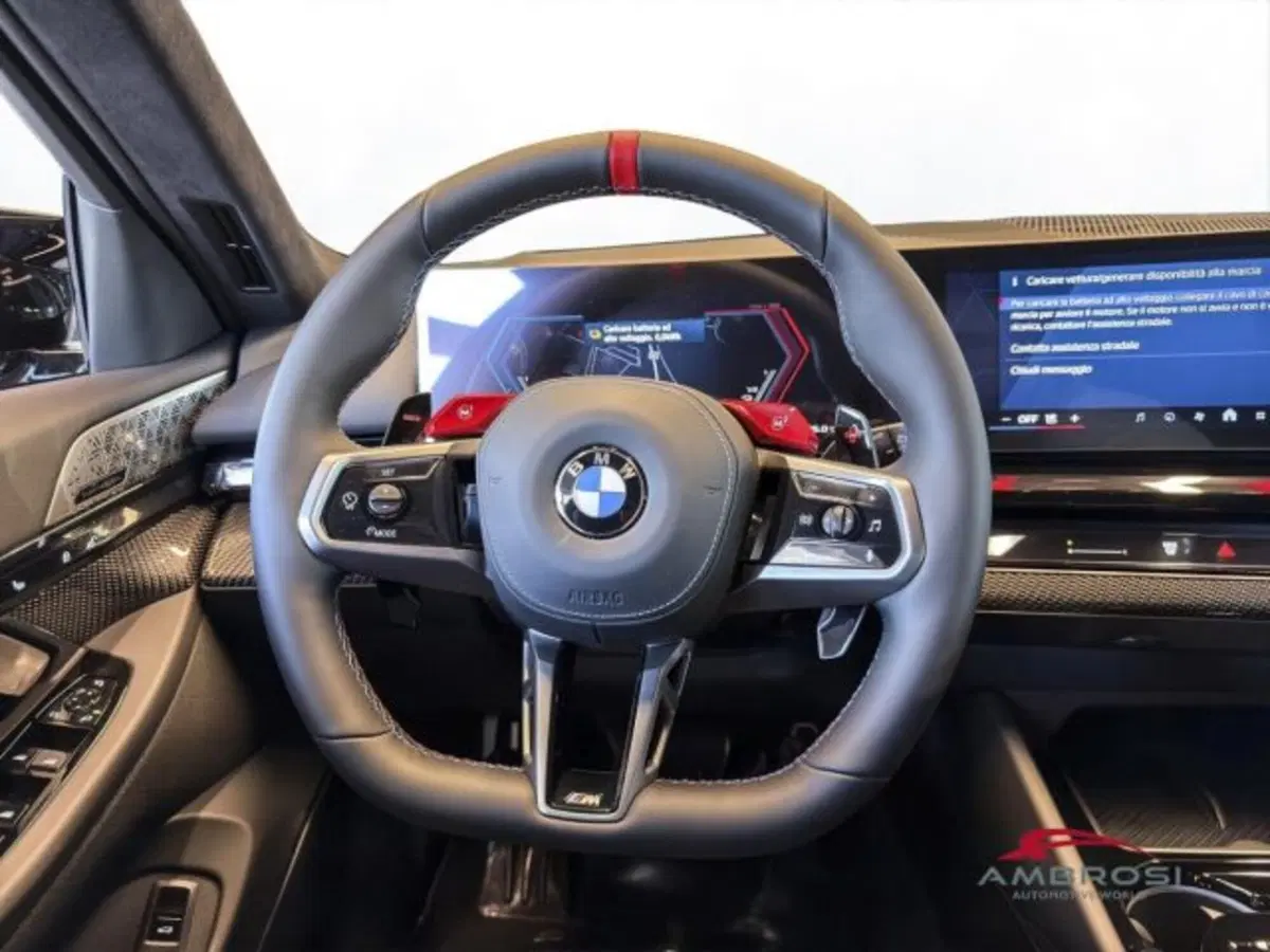 BMW Serie 5 Touring nuova a Perugia (14)