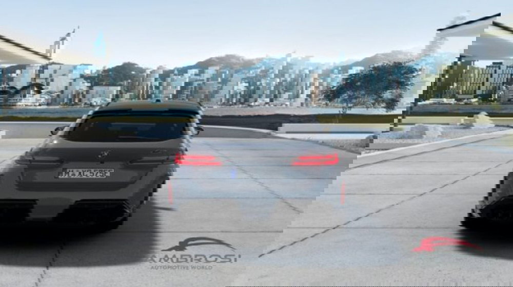 BMW Serie 5 Touring nuova a Perugia (5)