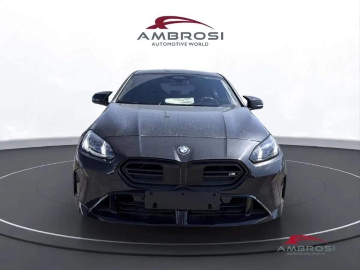 BMW Serie 1 nuova a Perugia (7)