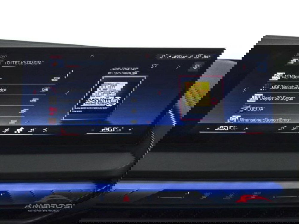 BMW X3 nuova a Perugia (9)