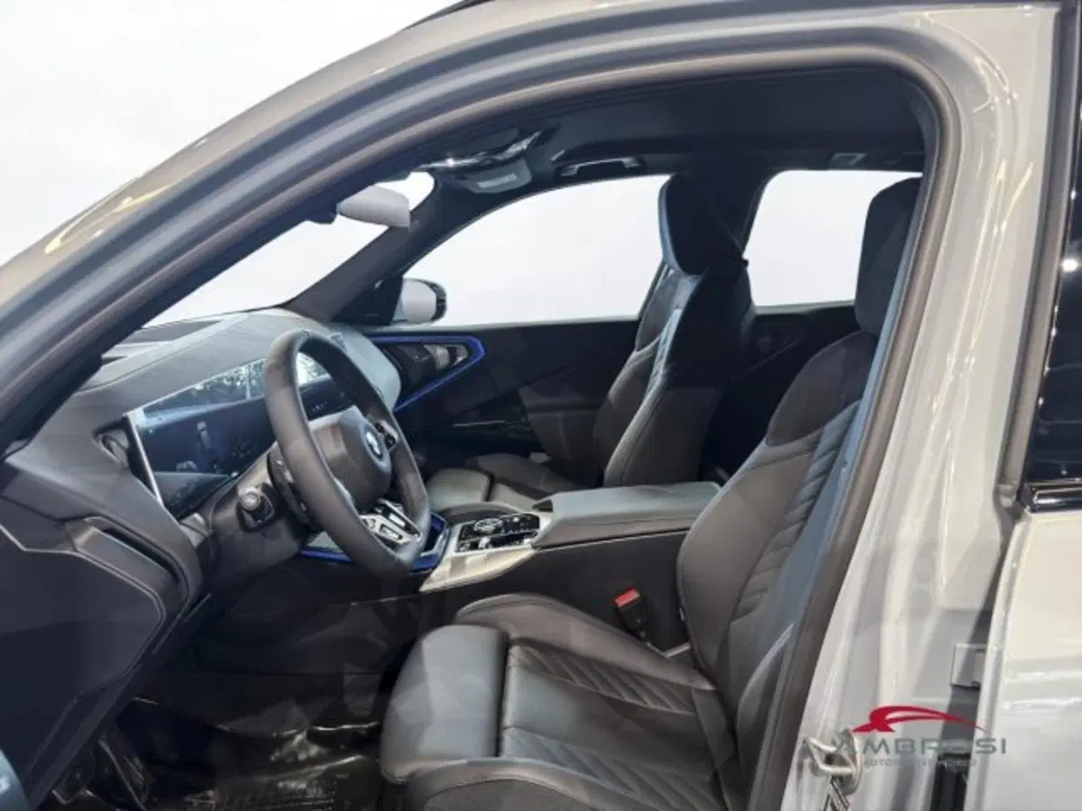 BMW X3 nuova a Perugia (7)