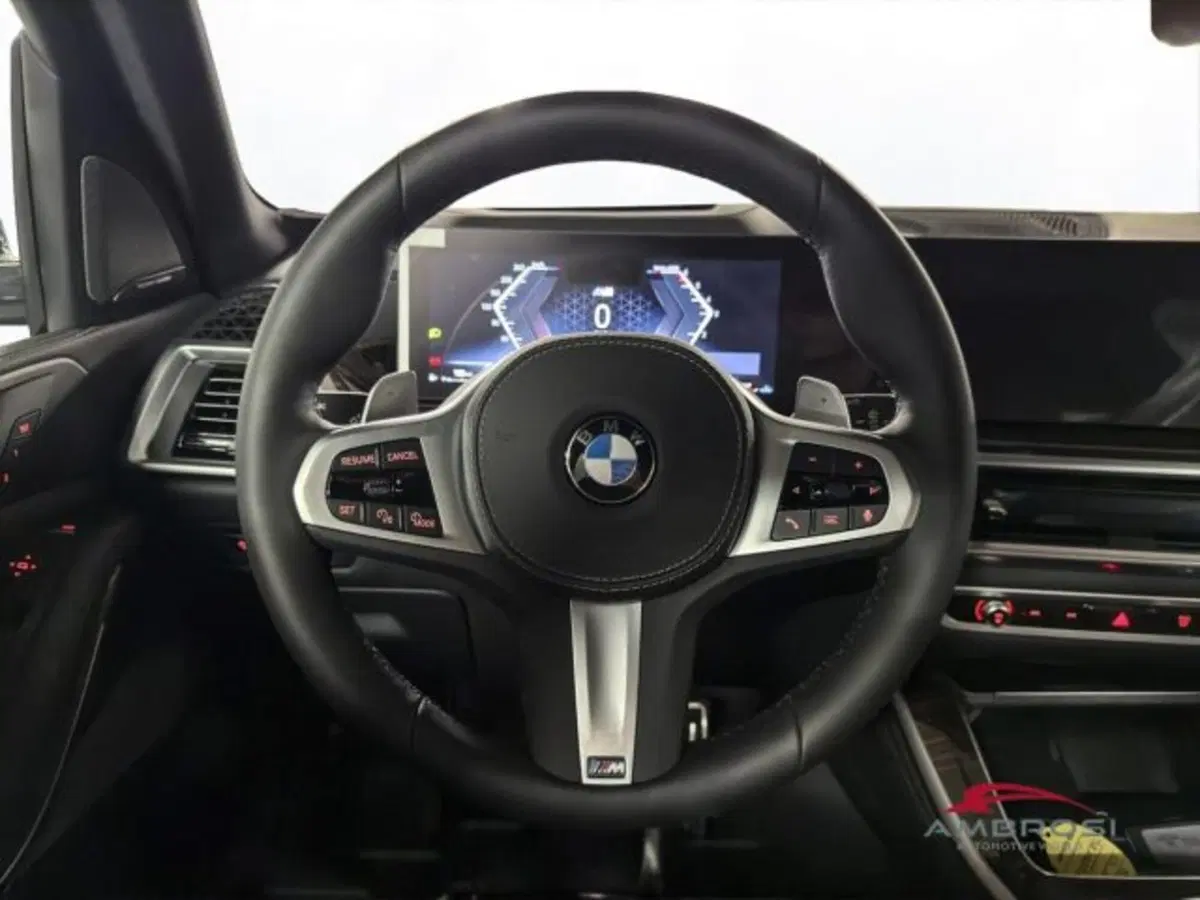 BMW X5 nuova a Perugia (14)