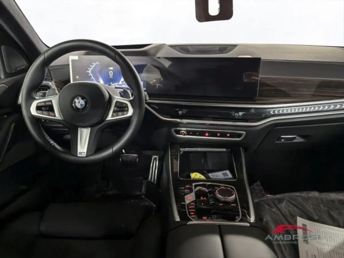 BMW X5 nuova a Perugia (15)