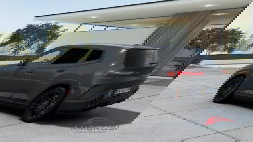 BMW XM nuova a Perugia (2)