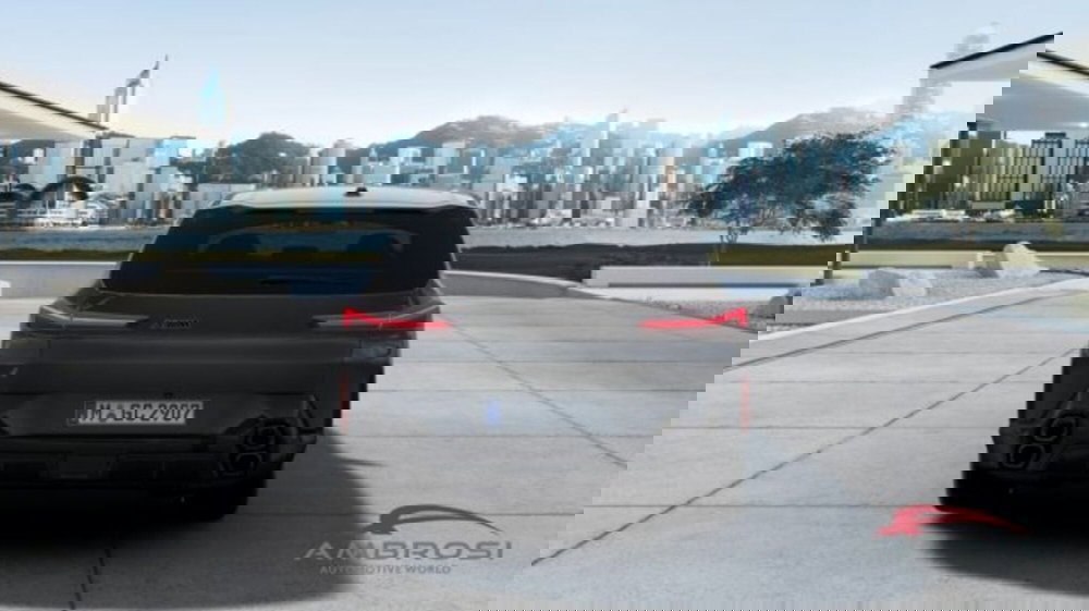 BMW XM nuova a Perugia (5)