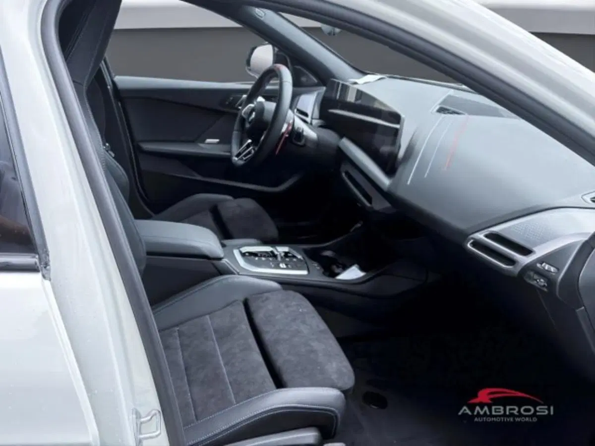 BMW Serie 1 nuova a Perugia (12)