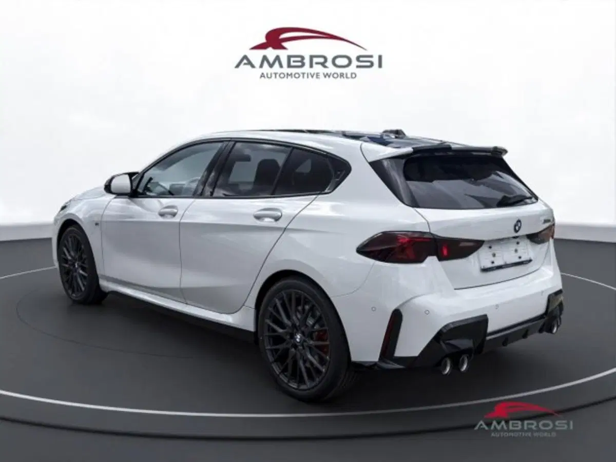 BMW Serie 1 nuova a Perugia (4)
