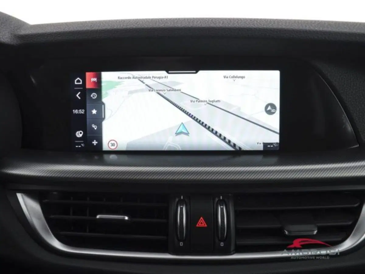 Alfa Romeo Stelvio usata a Perugia (15)