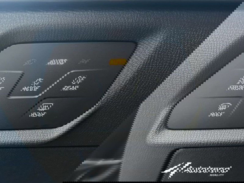 Cupra Formentor usata a Lecce (14)