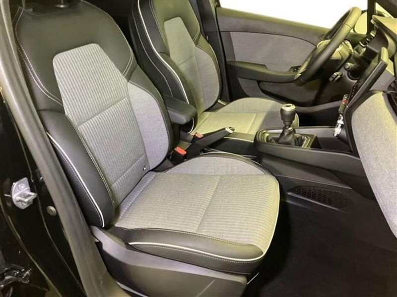 Renault Clio usata a Como (11)