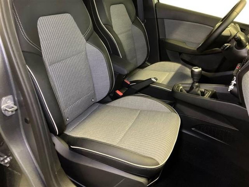 Renault Clio usata a Como (11)