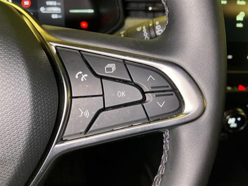 Renault Clio usata a Como (18)