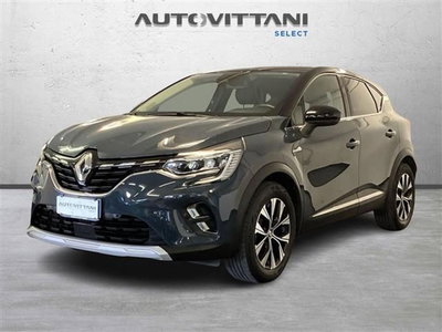 Renault Captur 1.6 full hybrid Techno 145cv auto del 2023 usata a Como
