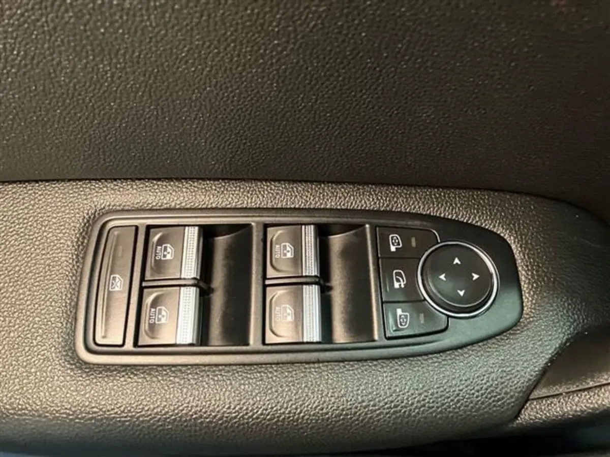 Renault Captur usata a Como (20)