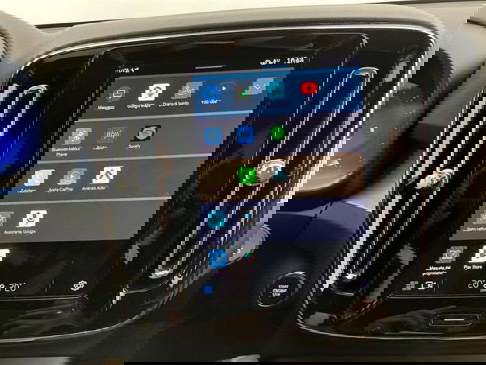 Volvo XC40 usata a Como (14)