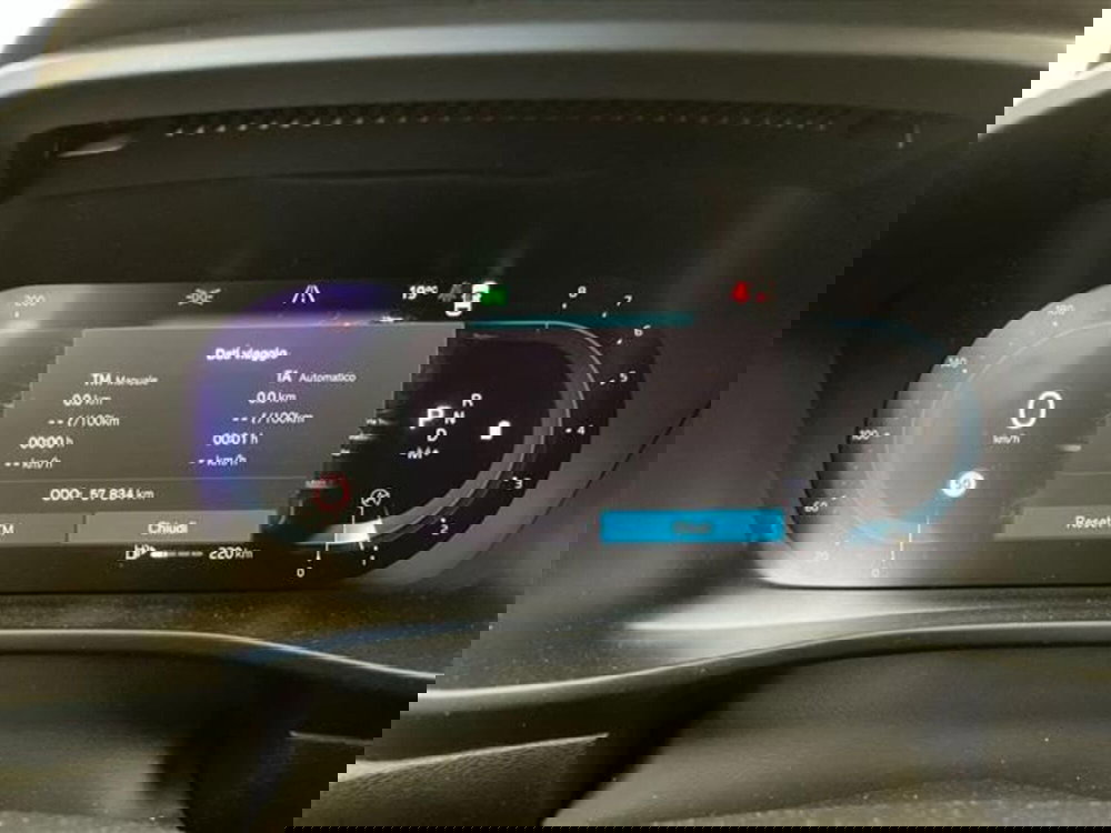 Volvo XC40 usata a Como (15)