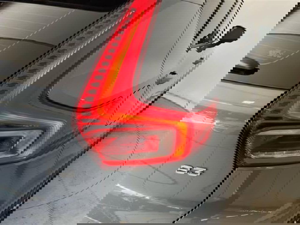 Volvo XC40 usata a Como (8)