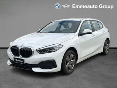 BMW Serie 1 116d 2.0 116CV cat 5 porte Attiva DPF del 2020 usata a Lecce