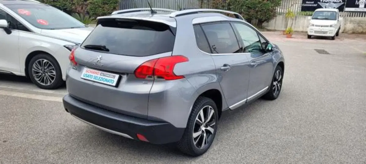 Peugeot 2008 usata a Napoli (3)