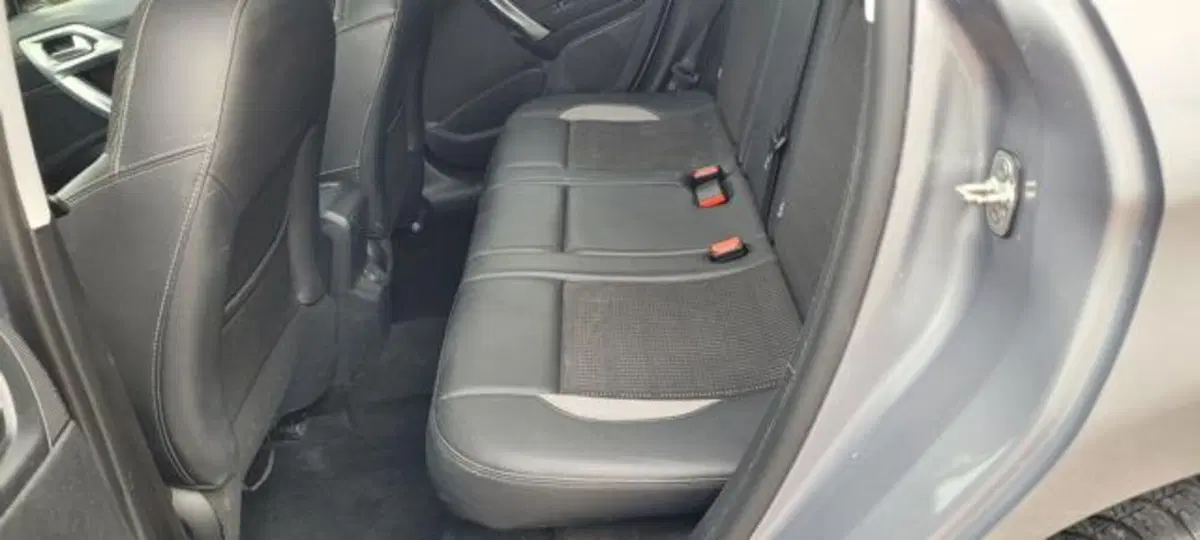 Peugeot 2008 usata a Napoli (5)