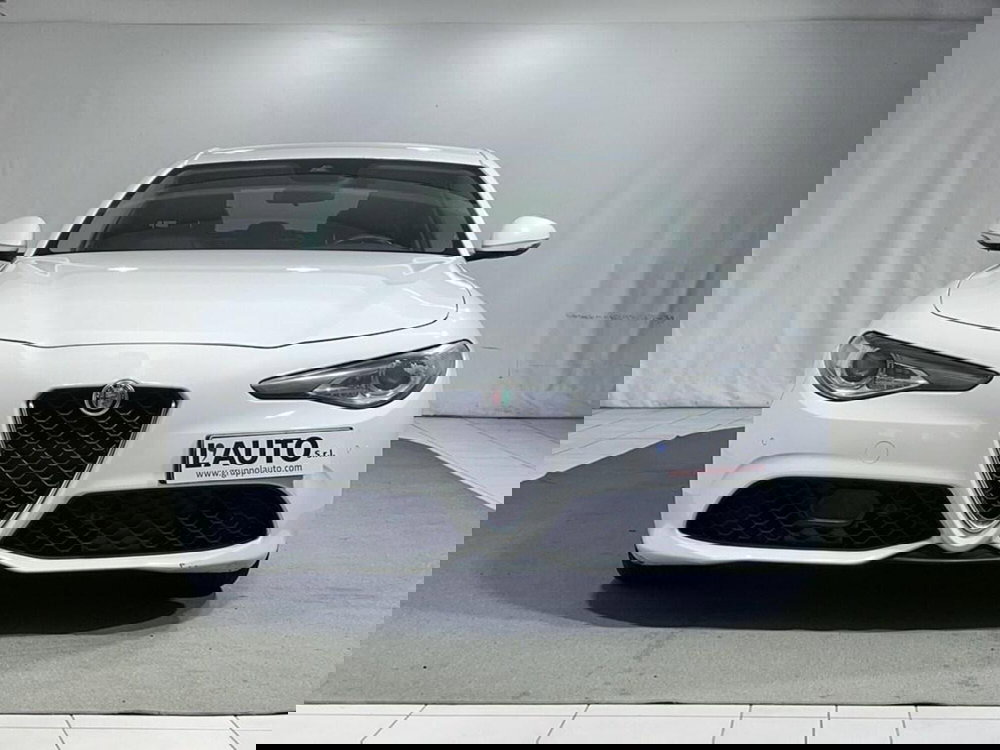 Alfa Romeo Giulia usata a Sondrio (8)