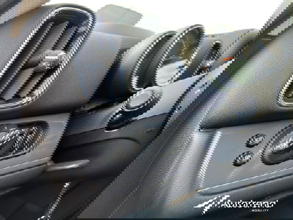 MINI Mini Countryman usata a Bari (13)