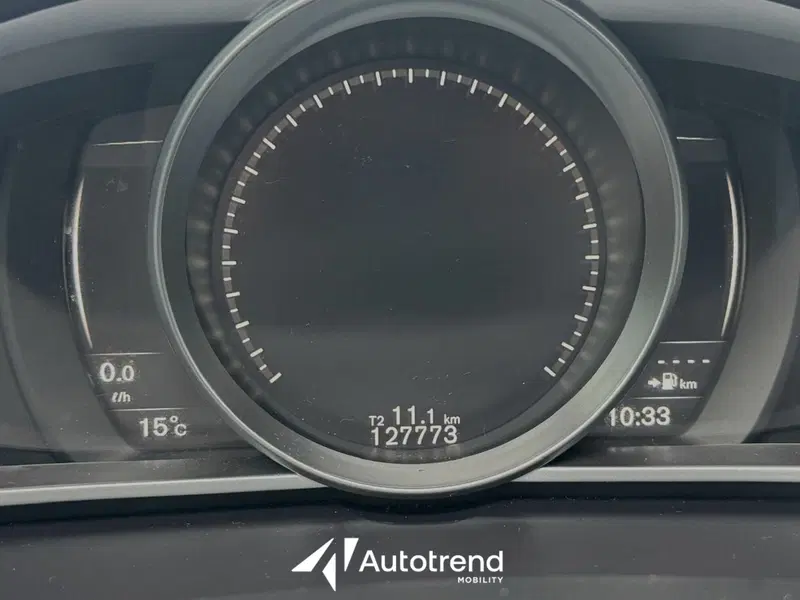 Volvo V40 usata a Bari (10)