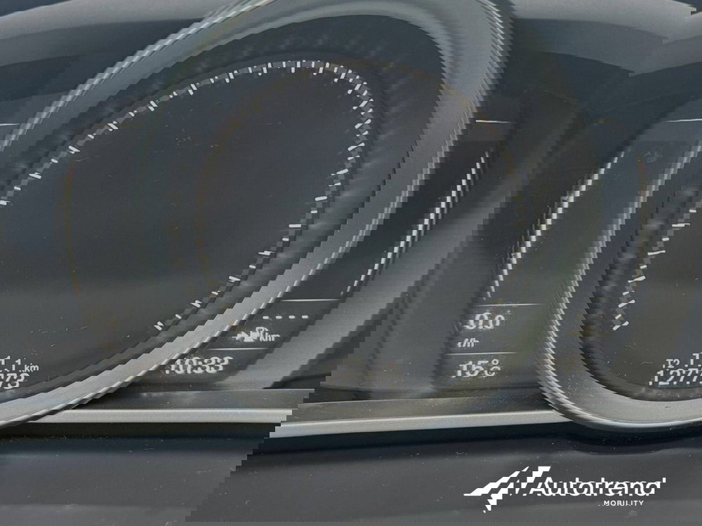 Volvo V40 usata a Bari (10)