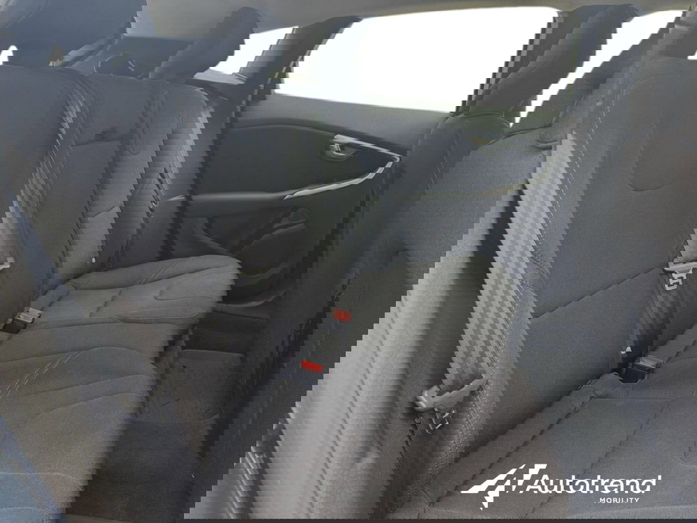 Volvo V40 usata a Bari (15)