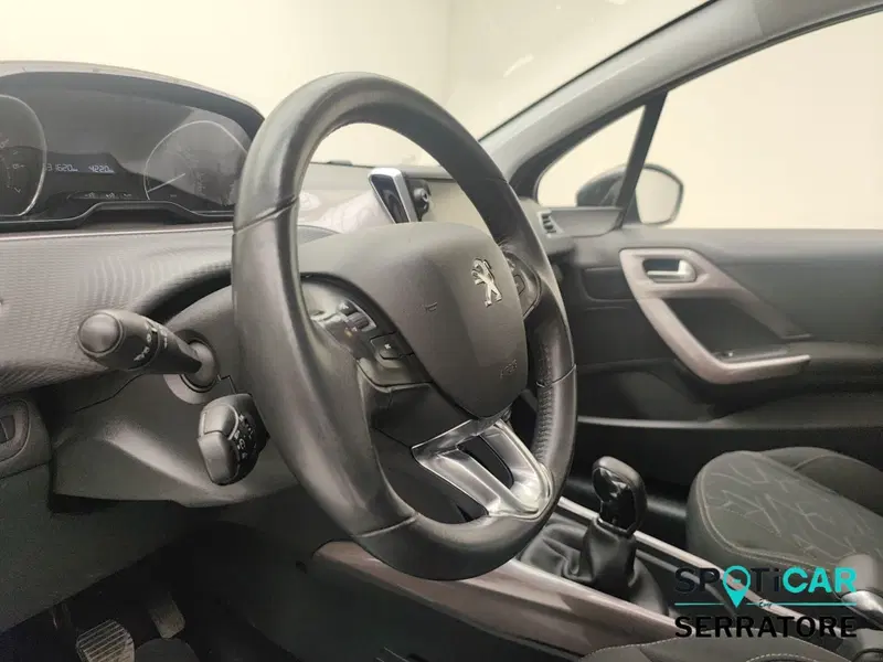 Peugeot 2008 usata a Como (9)