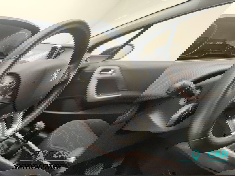 Peugeot 2008 usata a Como (9)