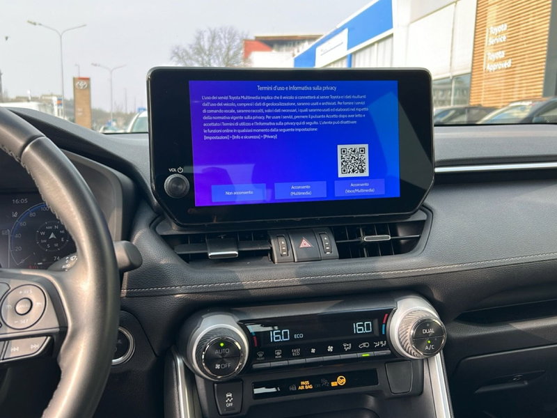 Toyota Rav4 usata a Piacenza (14)