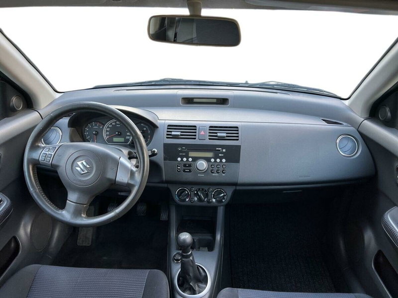 Suzuki Swift usata a Sondrio (8)